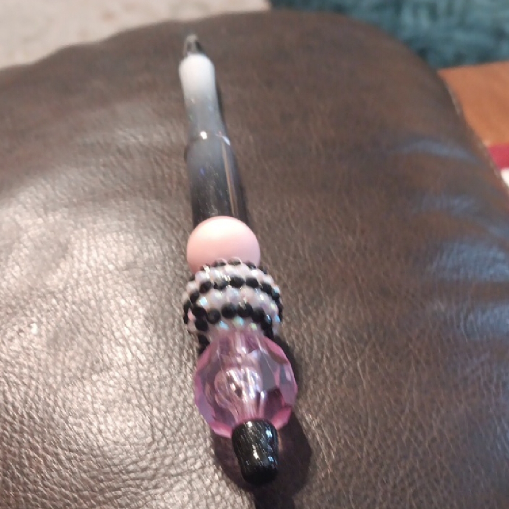 Handcrafted Beaded Pen - Black and Pink